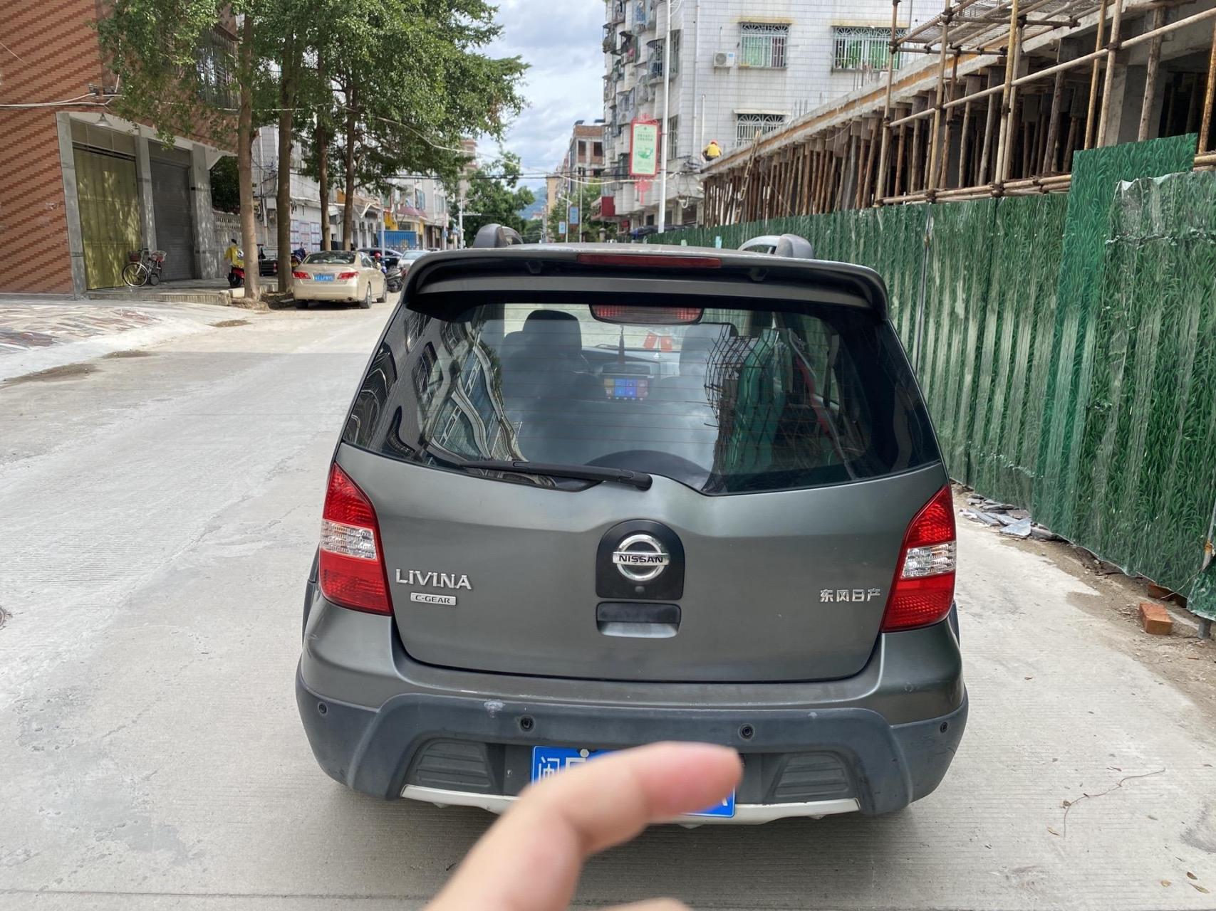 09年3月,东风日产骊威!1.6手动最高配!