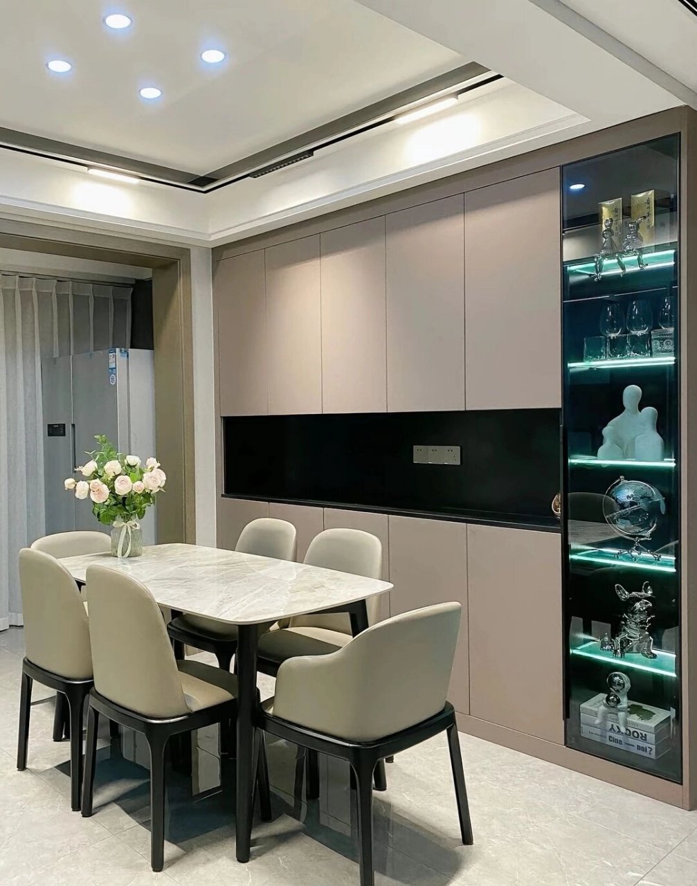 七款2023流行的 餐边柜设计    现代风格设计