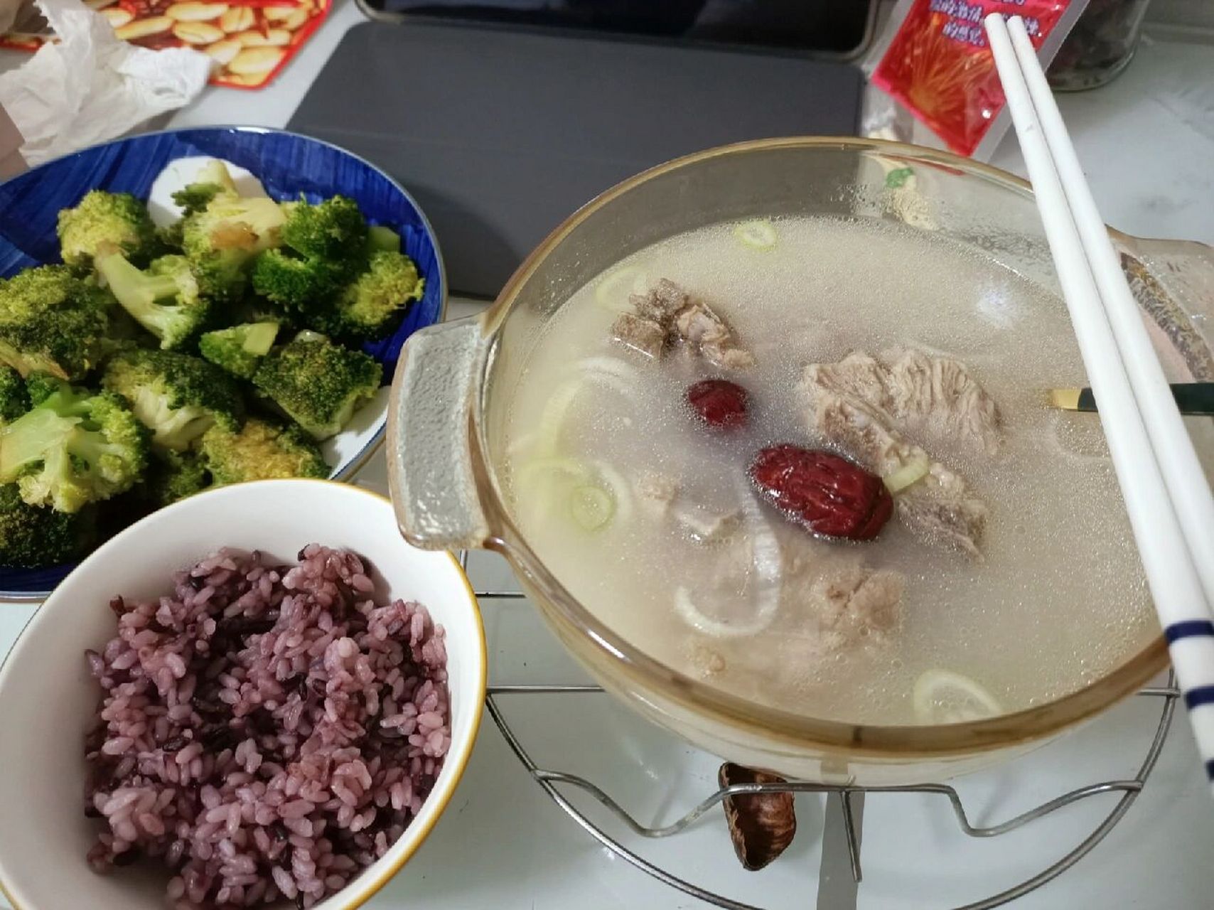 榴莲炖排骨 榴莲炖排骨yyds