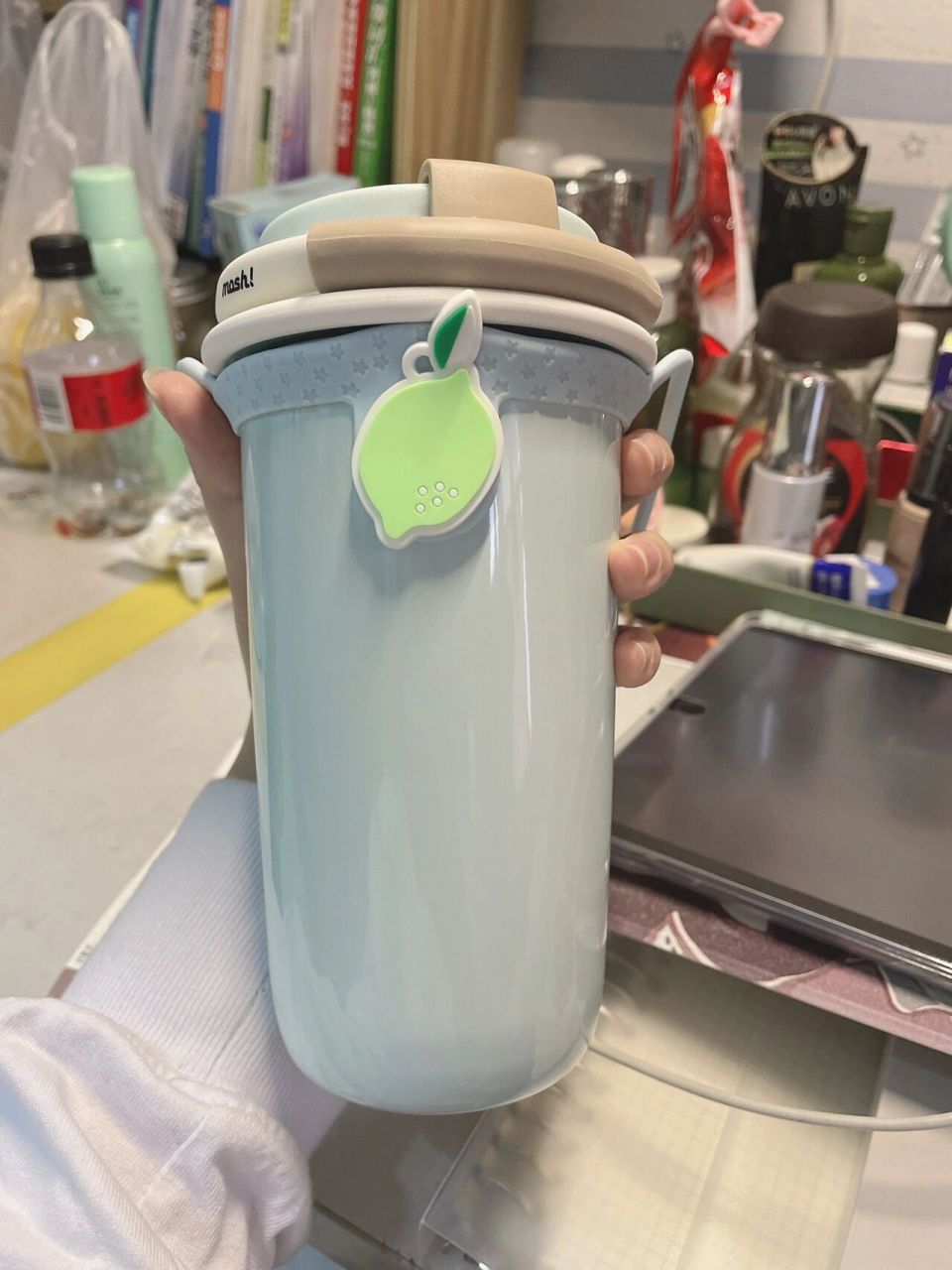 mosh保温杯 在李佳琦直播间买来的保温杯 说实话这个薄荷绿真的惊艳我