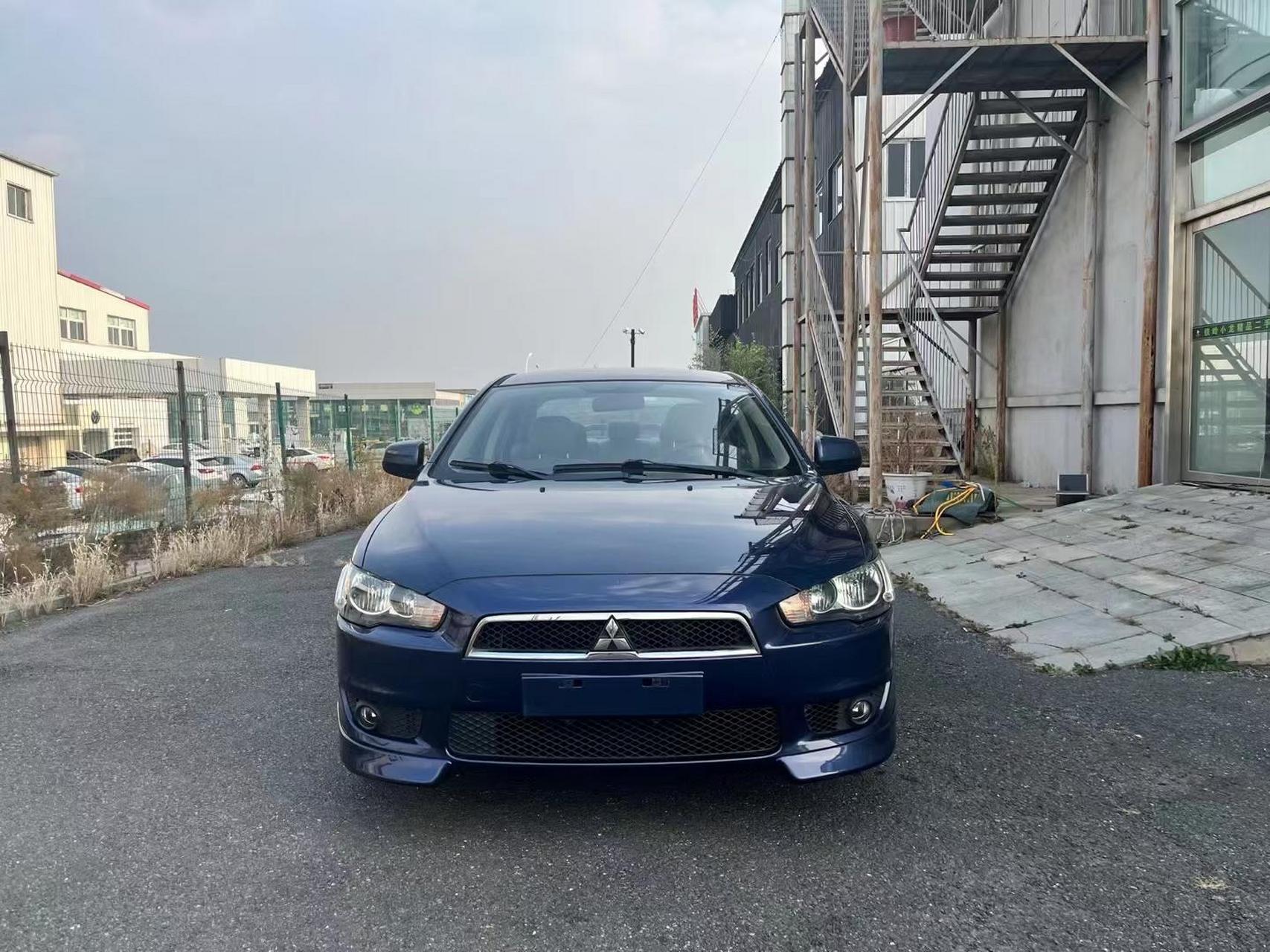 10年三菱翼神,自动1.