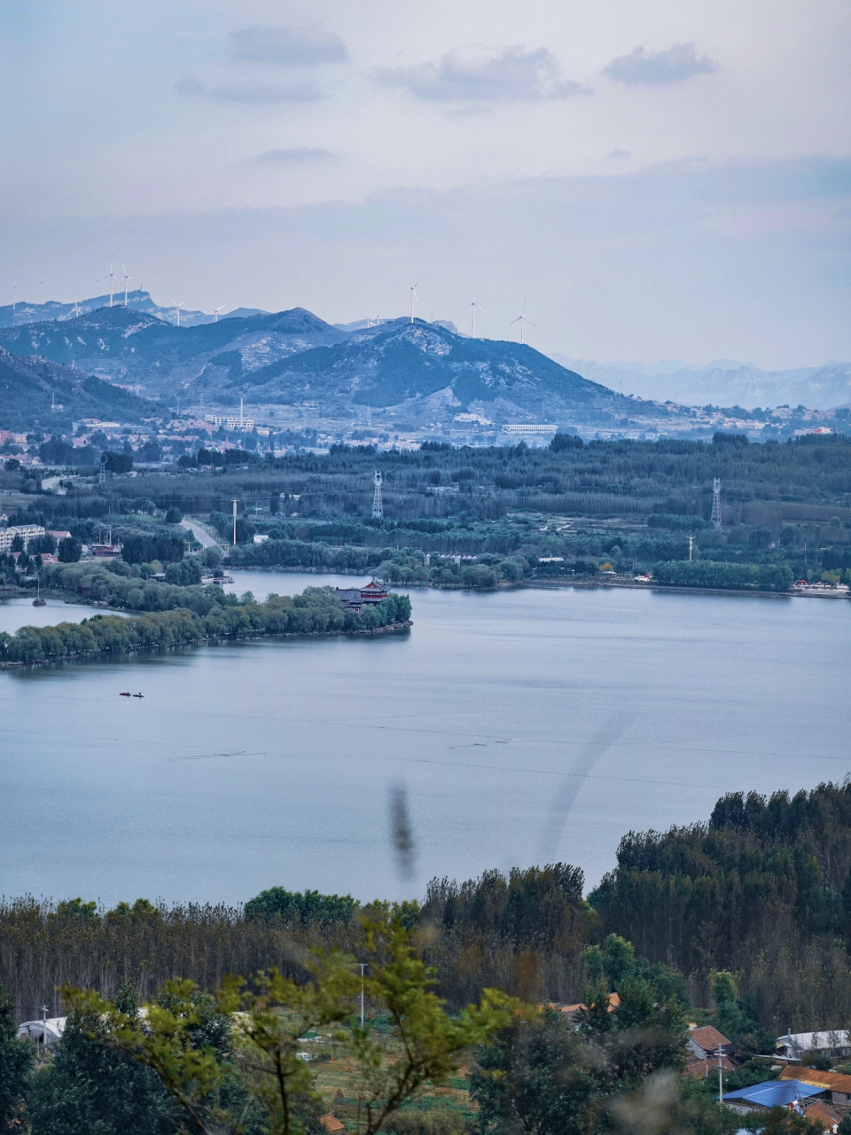 说到踏春大家都会想到去爬山看风景,那么淄博的博山很合适