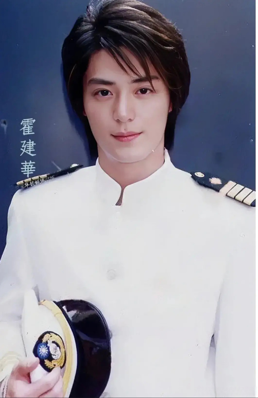 据说这是霍建华20岁时的照片,真是帅到没对手!