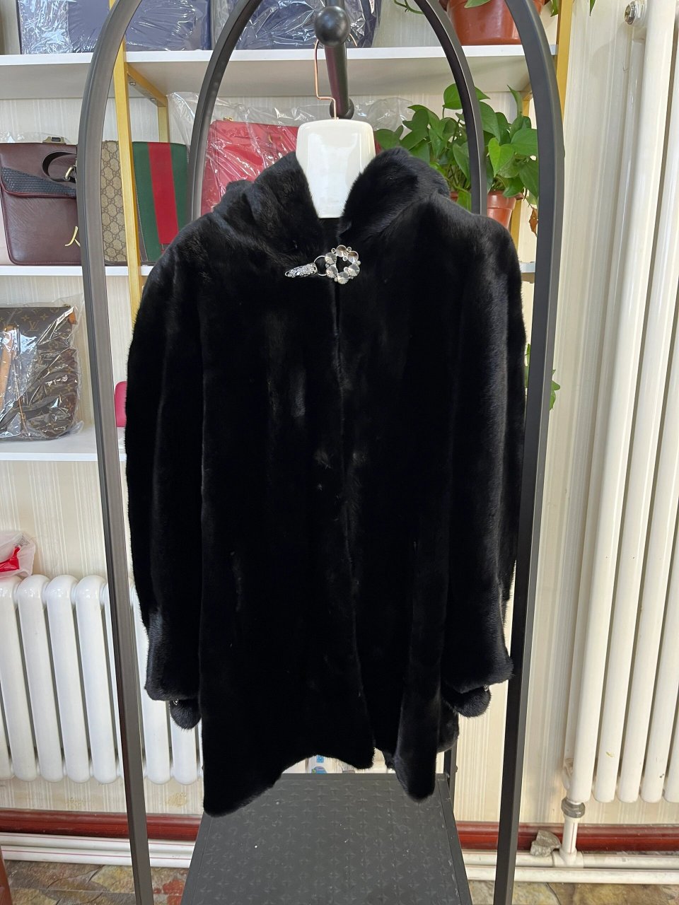 最新到店,第一夫人皮草 第一夫人皮草,宝嘉美品质 衣长80 袖长62 胸围