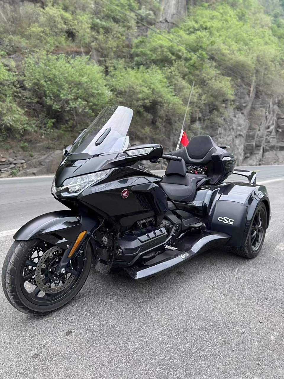 最新到店,本田金翼正三轮,23年7月上牌,b金翼正三轮了,且买且珍惜