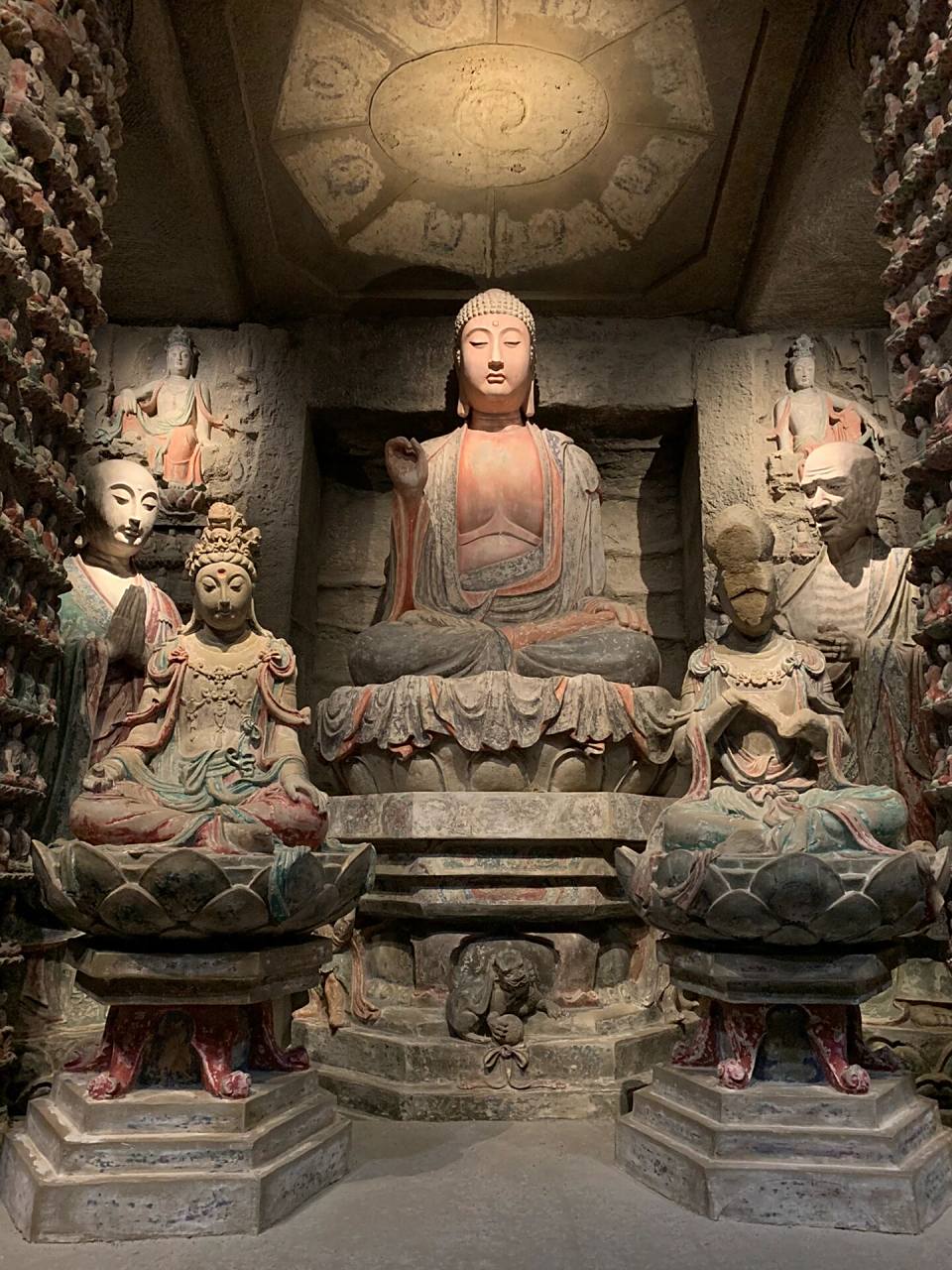 钟山石窟  陕西历史博物馆·钟山石窟,始建于北宋治平四年(1067年)