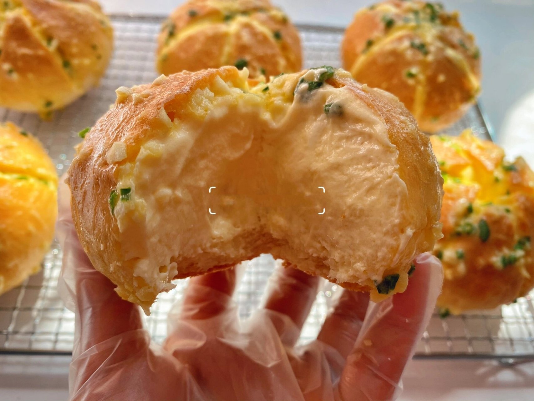 这个方子逆天好用6015网红蒜香爆浆奶酪面包97 今天制作了一款