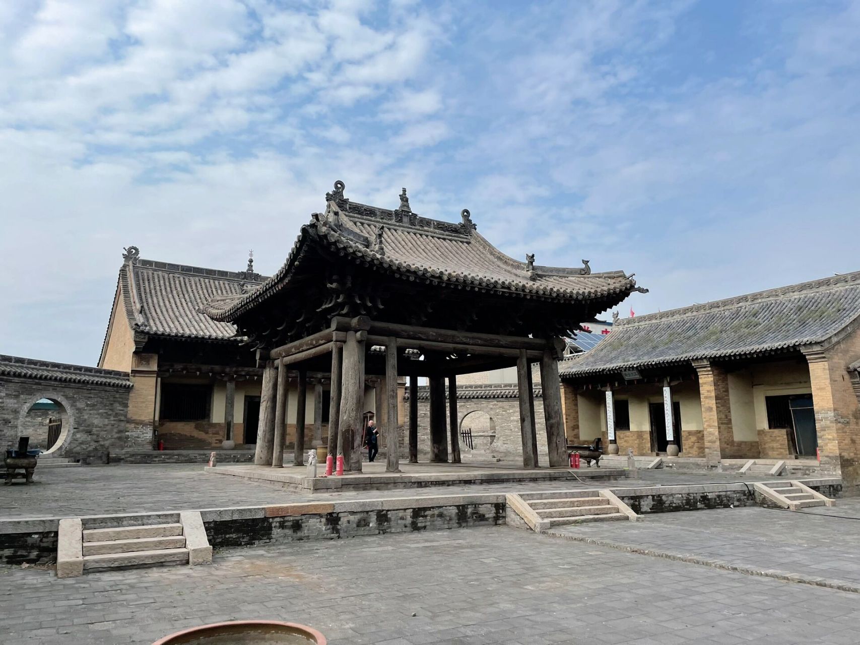 晋中灵石县晋祠庙 马和晋祠庙(国六),又称昭济圣母庙,位于灵石城东马