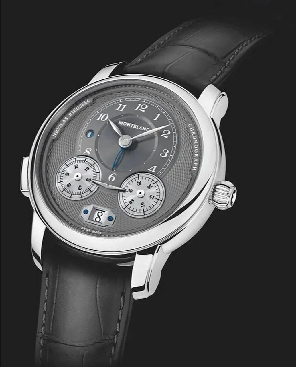 万宝龙手表属于什么档次 万宝龙(mont blanc)是历峰集团旗下位于德国