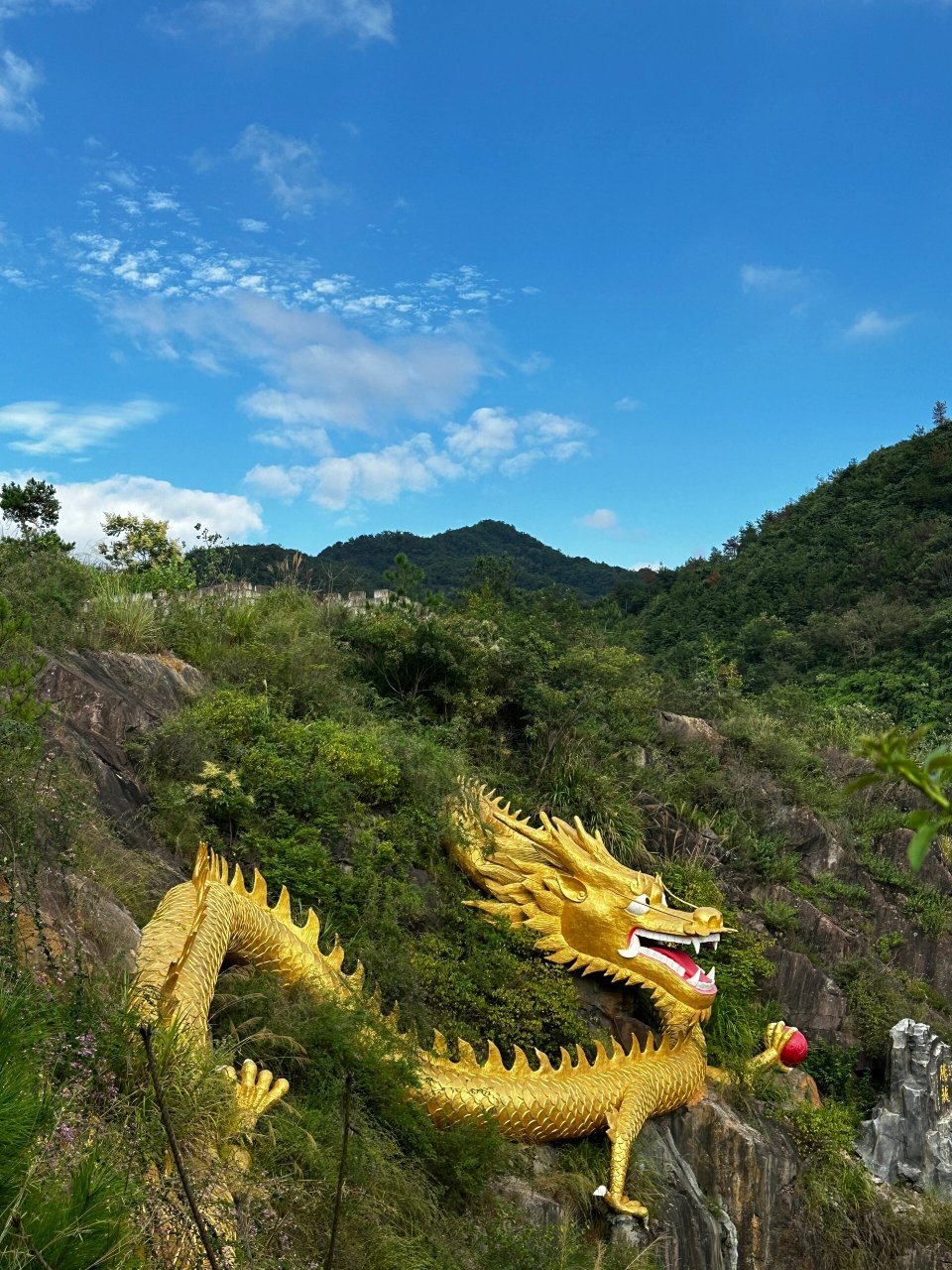 东阳溪口小长城