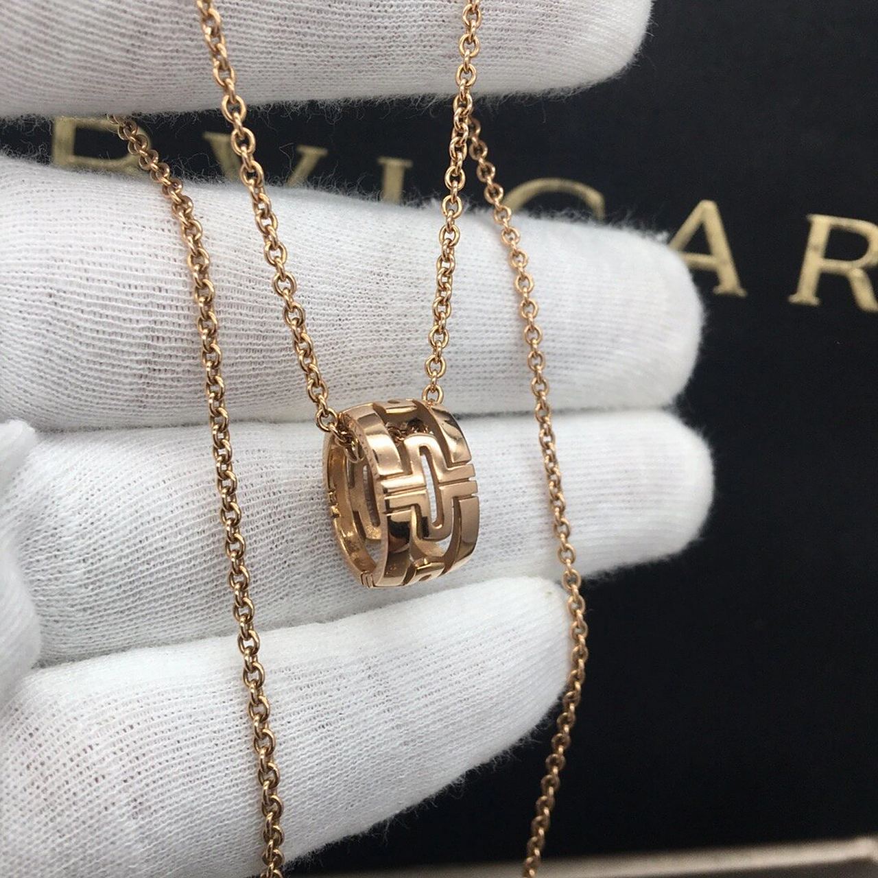 bvlgari宝格丽玫瑰金回形针镂空项链帕莲轮 bvlgari宝格丽玫瑰金