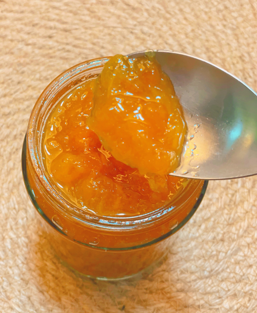 枇杷酱～这个季节的专属限定 每年到初夏这个季节,枇杷结满树的时候