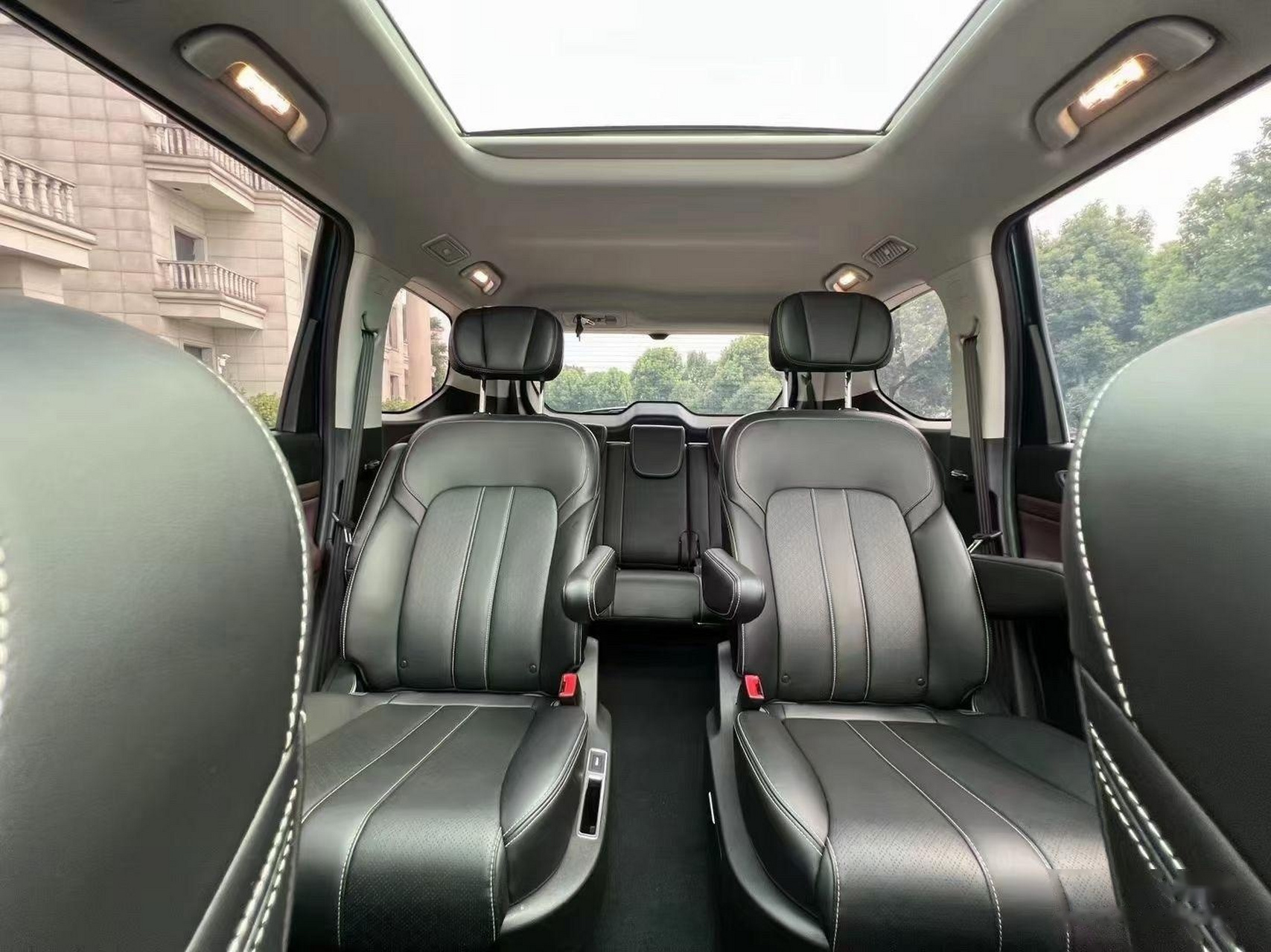 广汽传祺m6 7座商务车 跑滴滴 顺风车  网约车神器