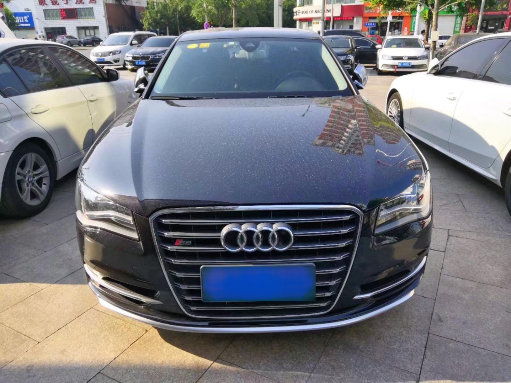 相信看过电影《非常人贩》系列的朋友们,都会对其中的飙车镜头印象