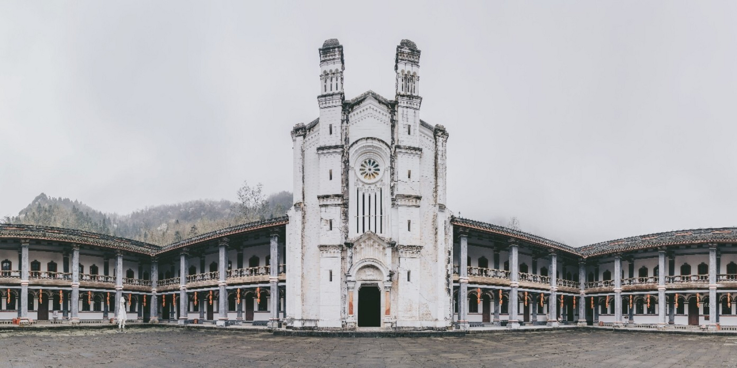 78成都周边游 | 被光庇佑的白鹿上书院78 在短暂的拥抱里 我诉说