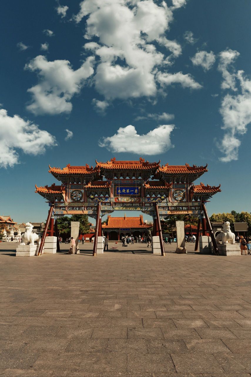 摄影:呼和浩特大召寺建筑美学欣赏 呼和浩特到大召无量寺已经有四百多