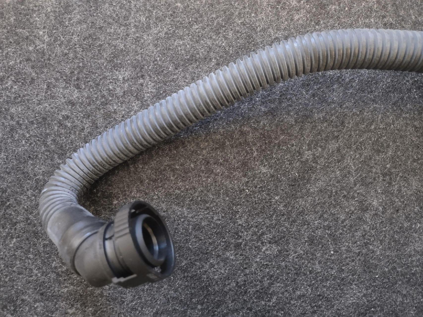 大众 帕萨特 b5 原厂全新副空气泵连接管废气管,原装德国进口,二次