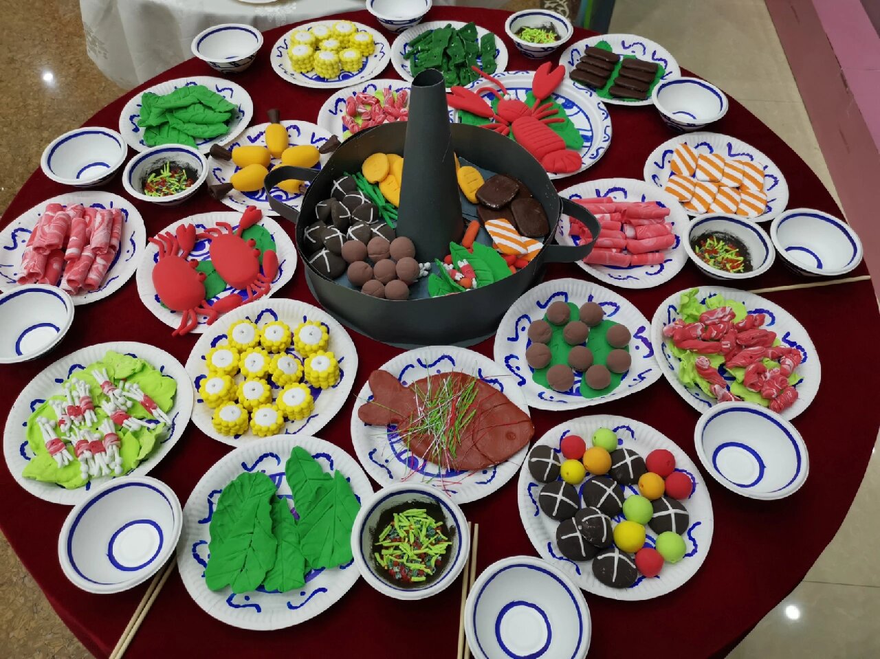 年夜饭粘土作品