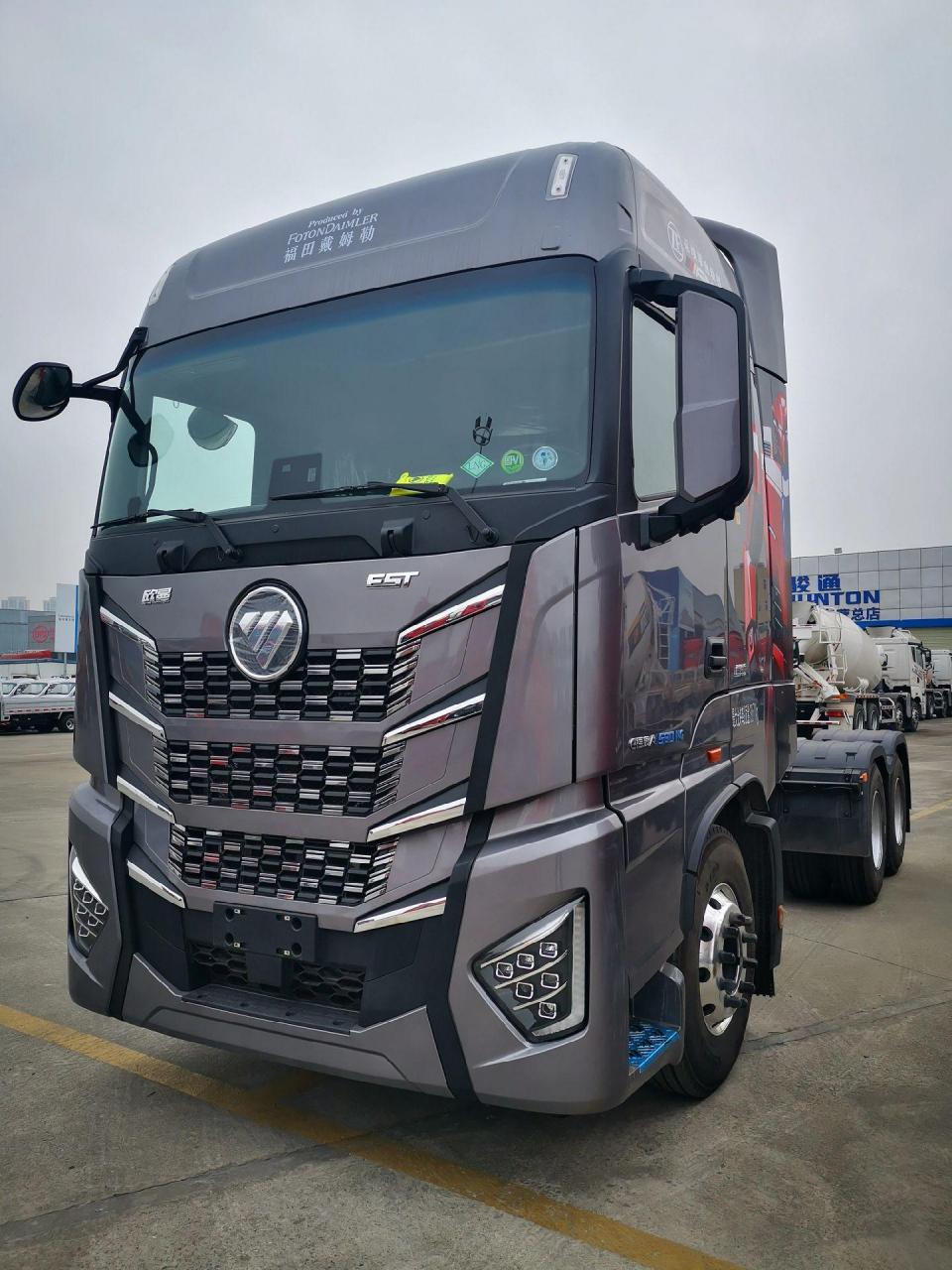 欧曼星辉版2024款,载货车,牵引车上市