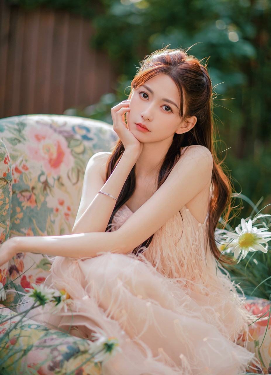 王秋紫 金牛座小姐姐