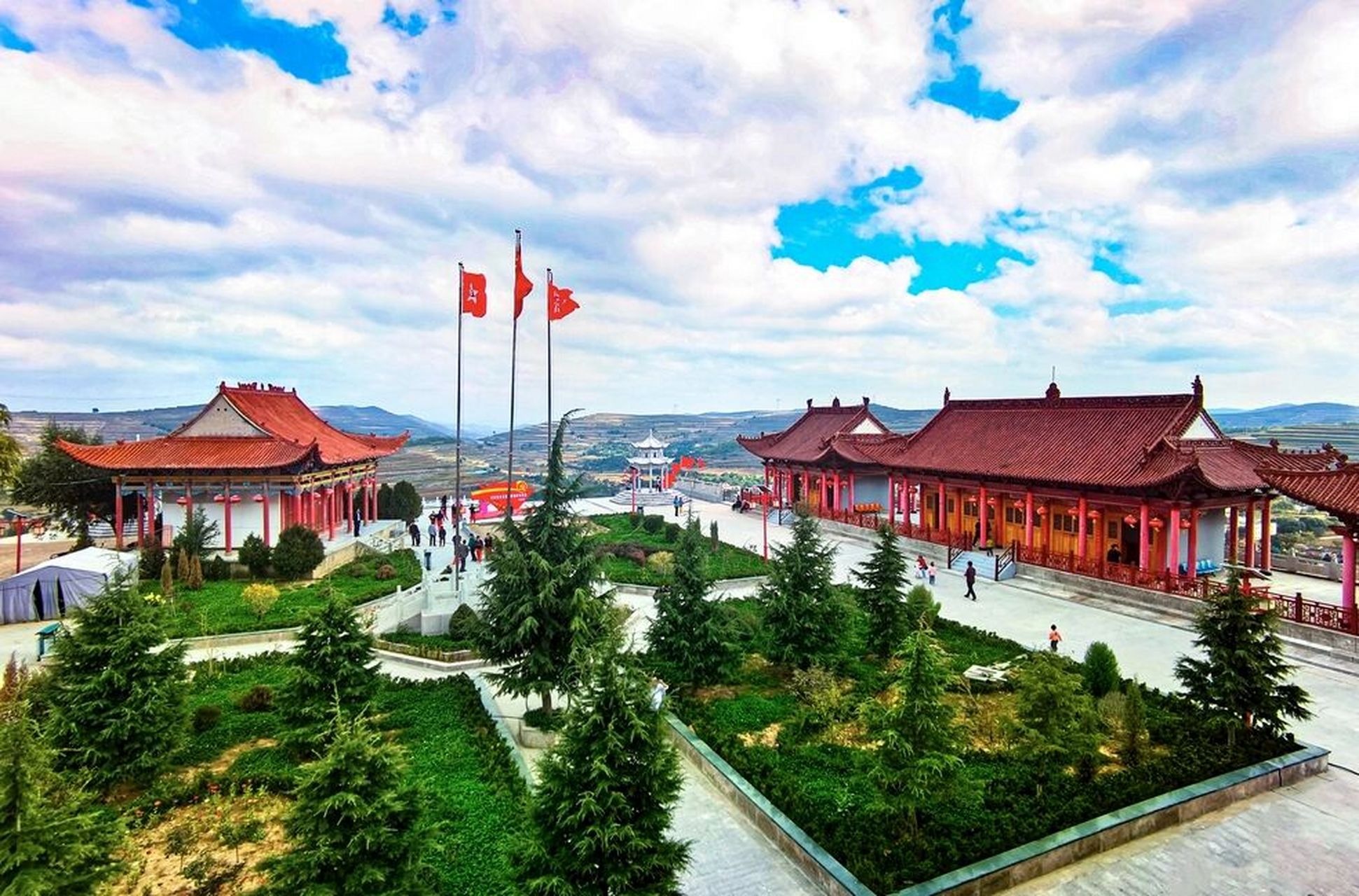 定西县景点 定西县 西岩寺 石门水库 七台山兴云寺  掌金山城隍庙 西