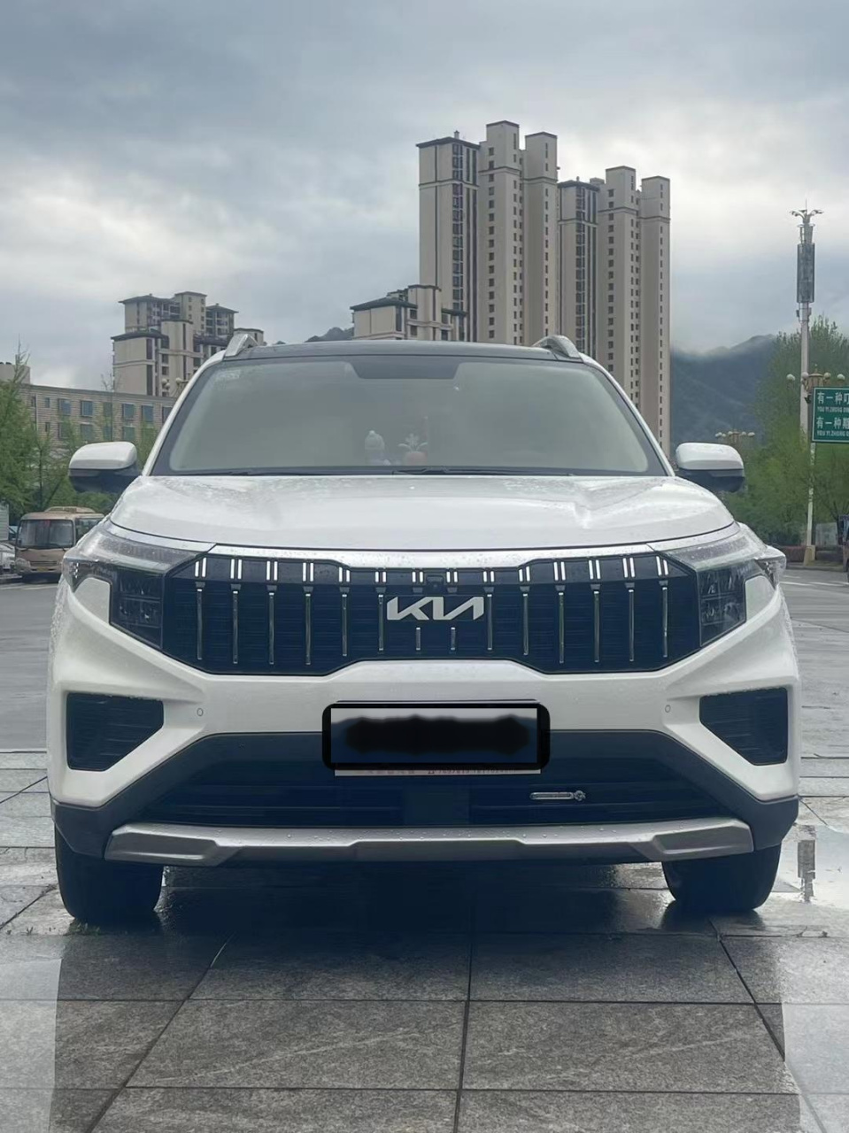 22年起亚智跑,2.0l自动高配,车况原版原漆,安全行驶2万公里