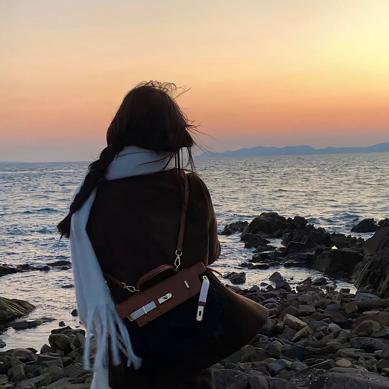 看海背影女生头像