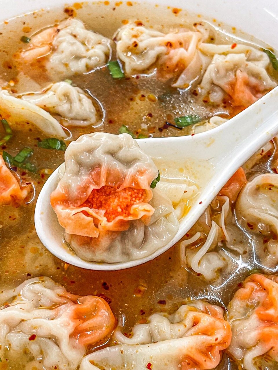 南京|鱼籽酱馄饨太鲜了,12r一大碗! 没骗我,鱼籽酱馄饨真的好吃!