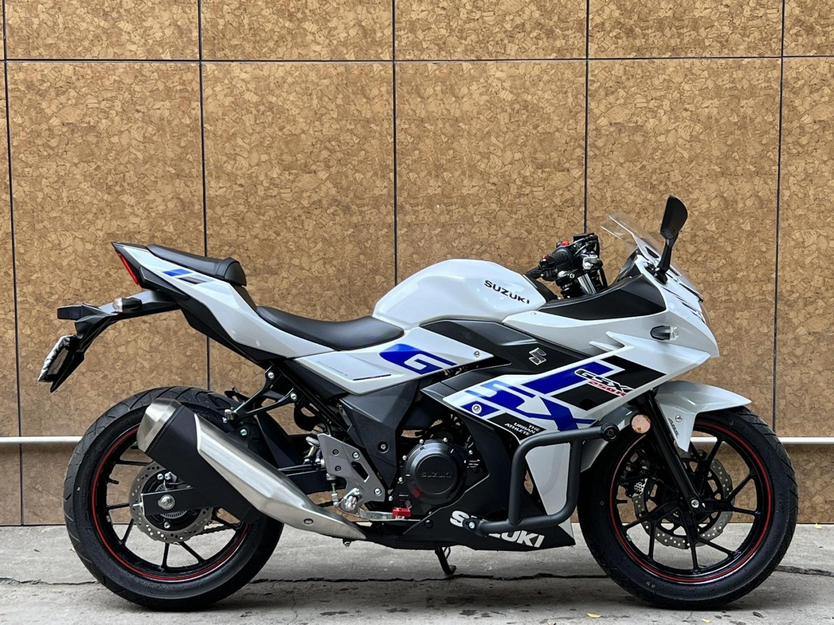 gsx250颜色图片