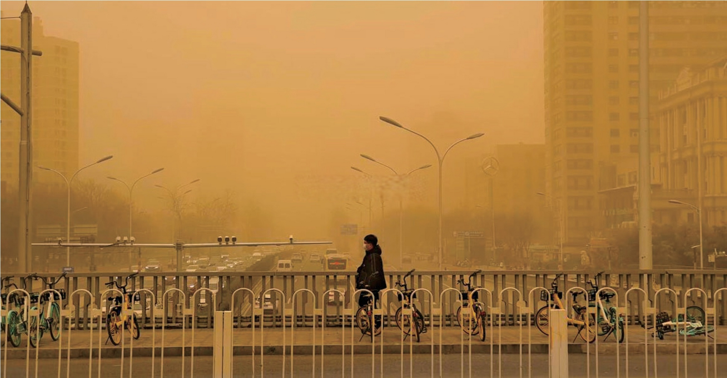 合肥沙尘暴# 最近这几天都是雾霾,空气质量不太好,尽量减少外出了.