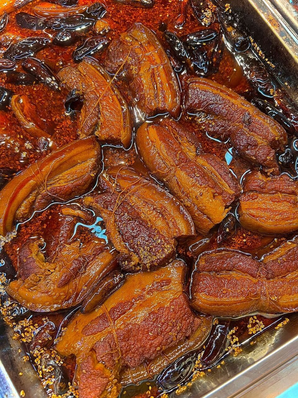 来济南必吃6015巨好吃的药膳把子肉098年老店 作为老济南,把子