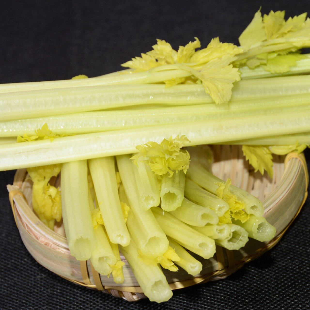 山东省特产 - 马家沟芹菜 平度市马家沟芹菜的栽培历史可以追溯到明朝