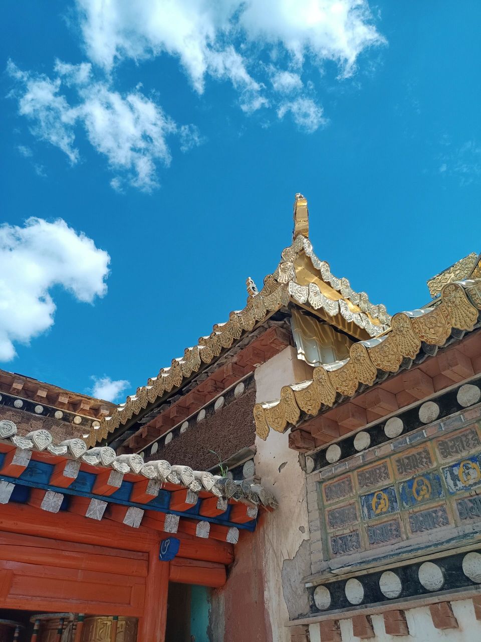 藏学府 贡巴寺,是甘南藏区仅次于拉卜楞寺的第二大藏传佛教寺院,同时