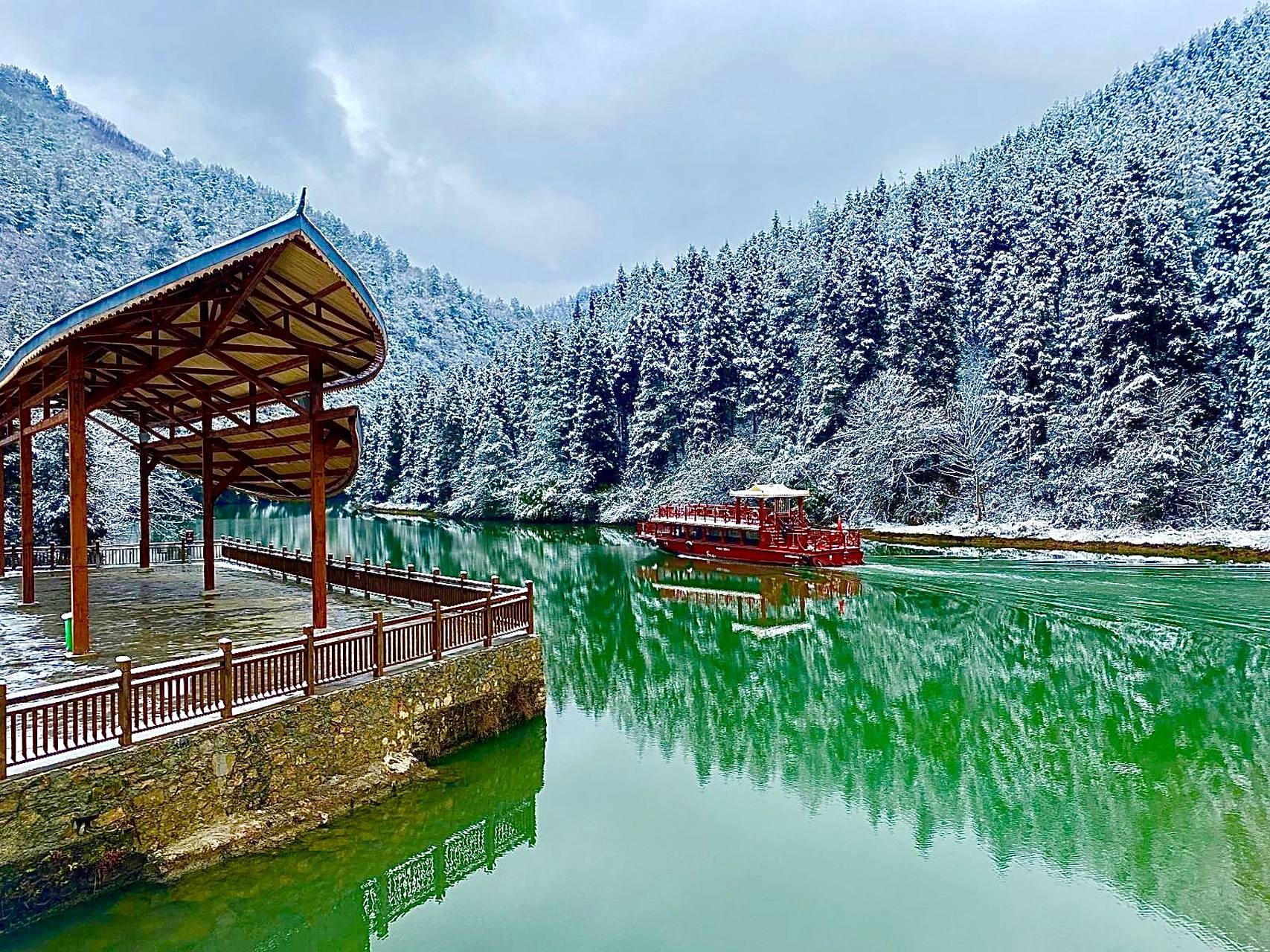 恩施龙船水乡-慢慢悠悠感受旅行的快乐 龙船水乡是利川重点旅游景区之