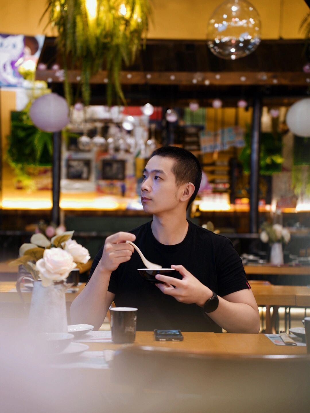 一起聚餐,快乐满满雨花客厅真有一家适合大家的聚餐好去处,便是胡桃里