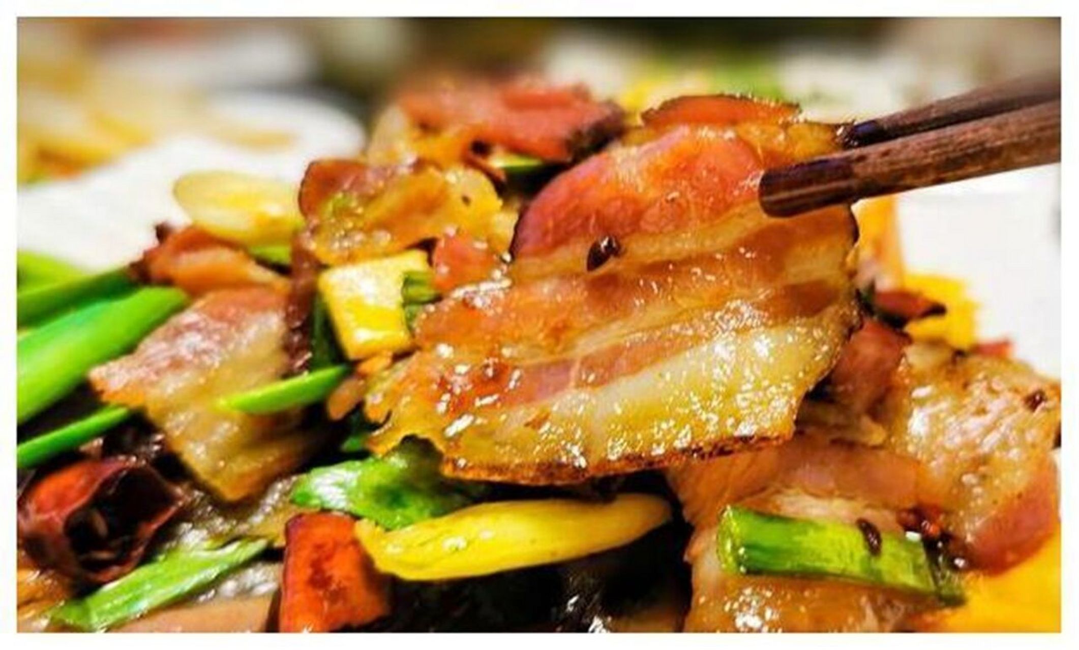 传统家常菜豆豉炒回锅肉做法,够味过瘾 豆豉炒回锅肉一直都是家人很