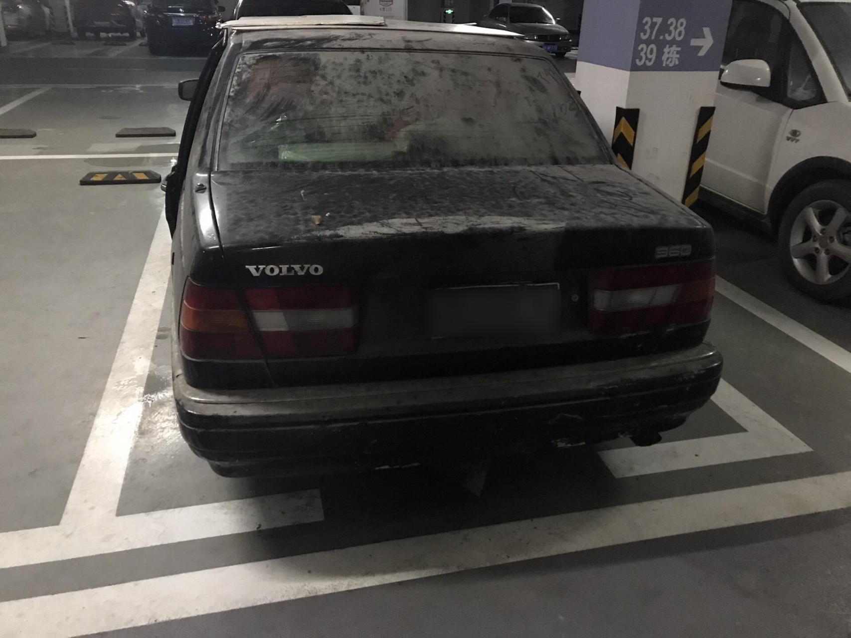 【老牌富豪】volvo 960(1990-1996) 沃尔沃900系列可以说是改革开放