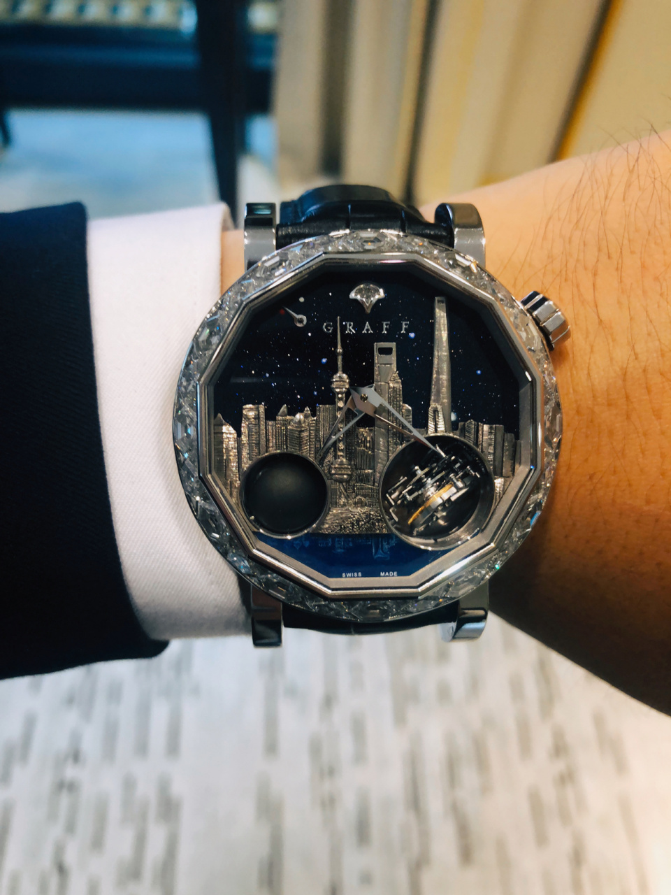 graff格拉夫 | 男士腕表 上海晚安 	 graff格拉夫珠宝为媲美艺术作品