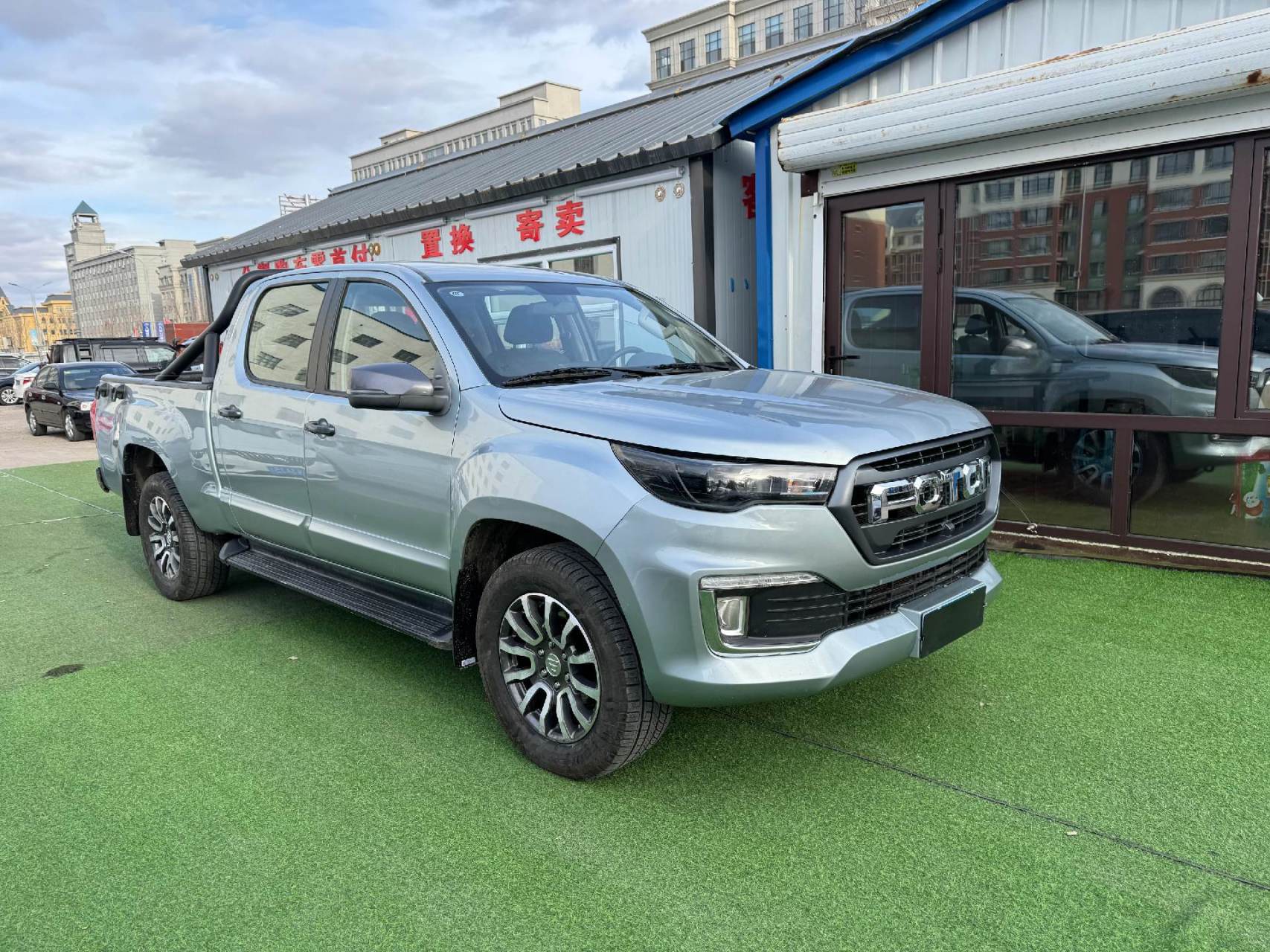 福田拓路者驭途9 柴油四驱2.0t大皮卡