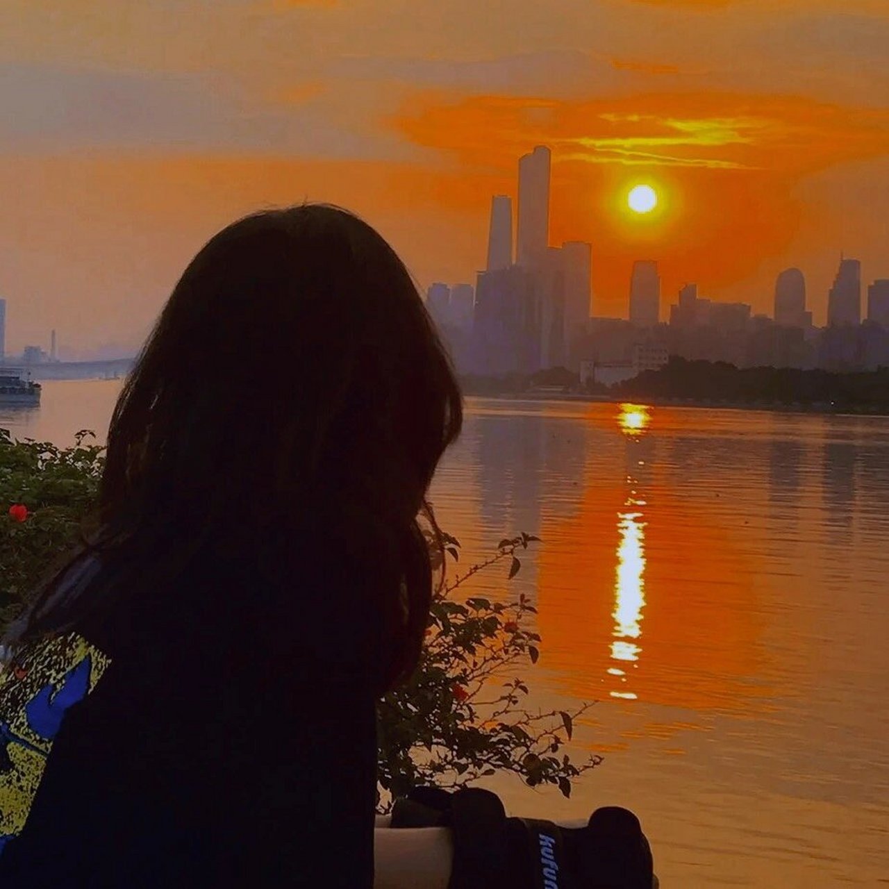 超级适合秋天的女生头像