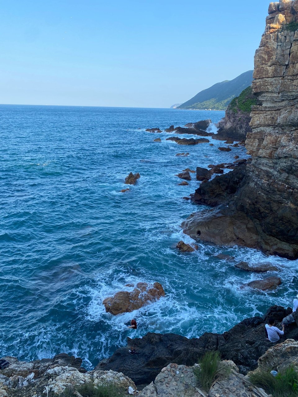 一半山 一半海的杨梅坑是深圳最美溪谷 杨梅坑,延伸至鹿嘴山庄,海岸线