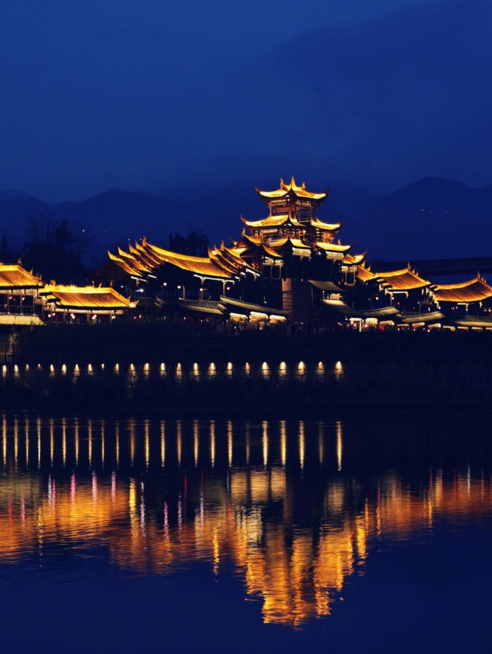 廊桥夜景 | 万千风情 7515濯水古镇,一定不能错过的就是风雨廊桥