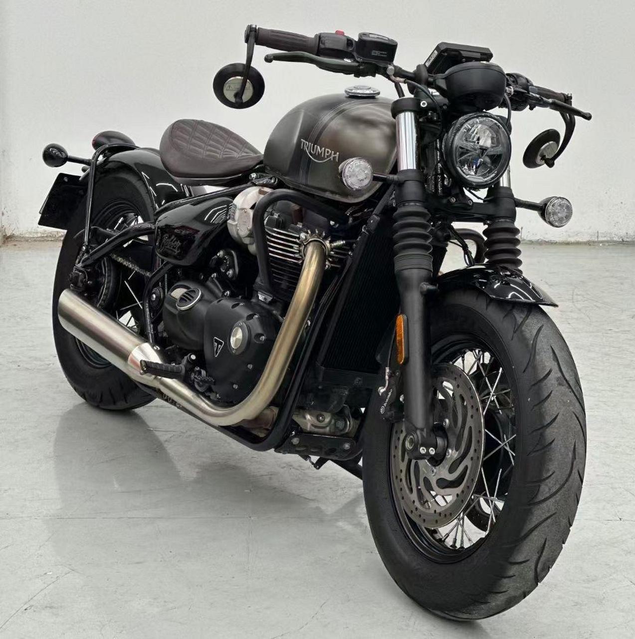 21年凯旋bobber改款12升大油箱,21年凯旋bobber改款12升大油箱,一手