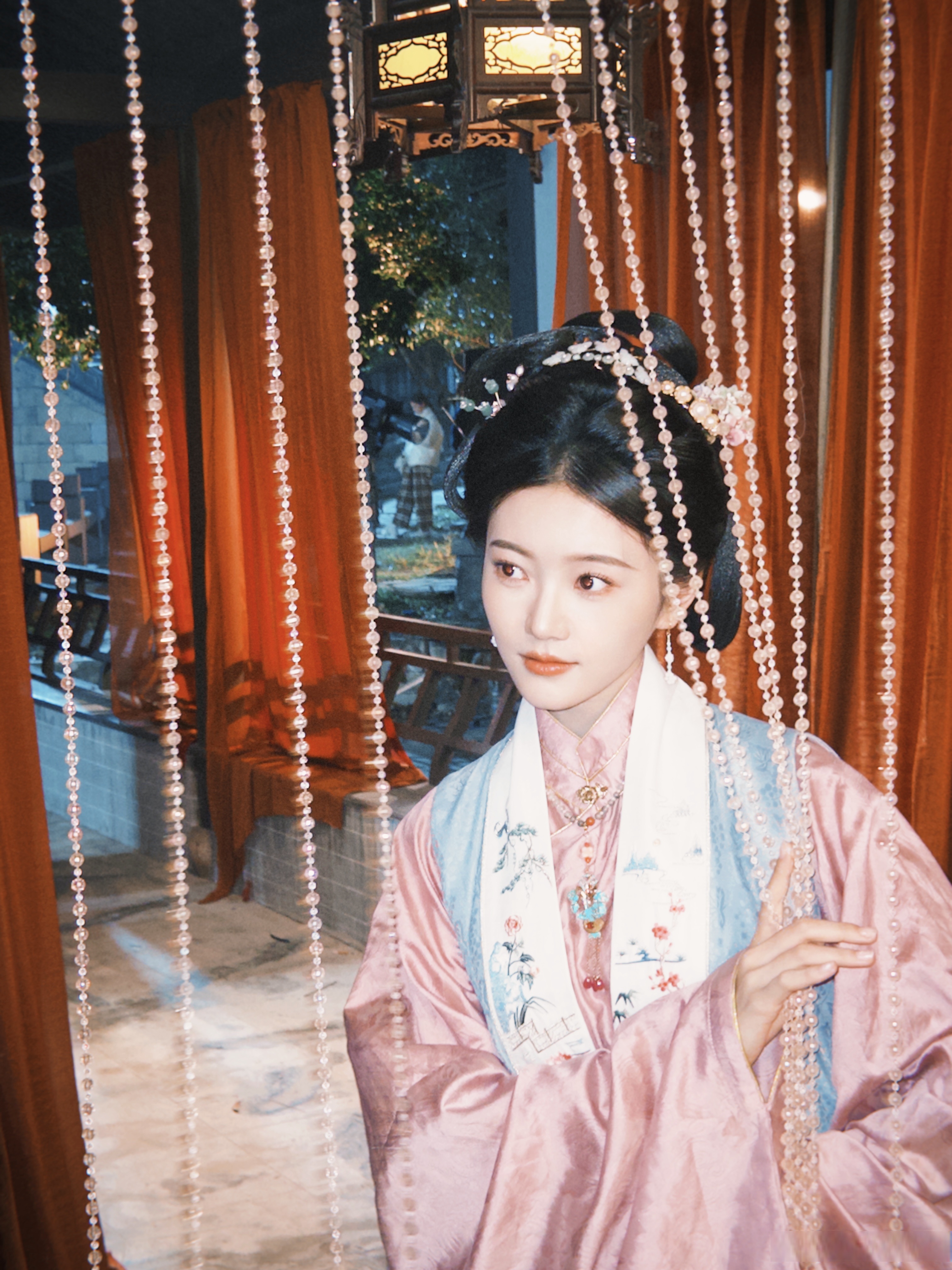 吉天照# 诸事大"吉" 福气"常"在～ 常爱莲静候佳期