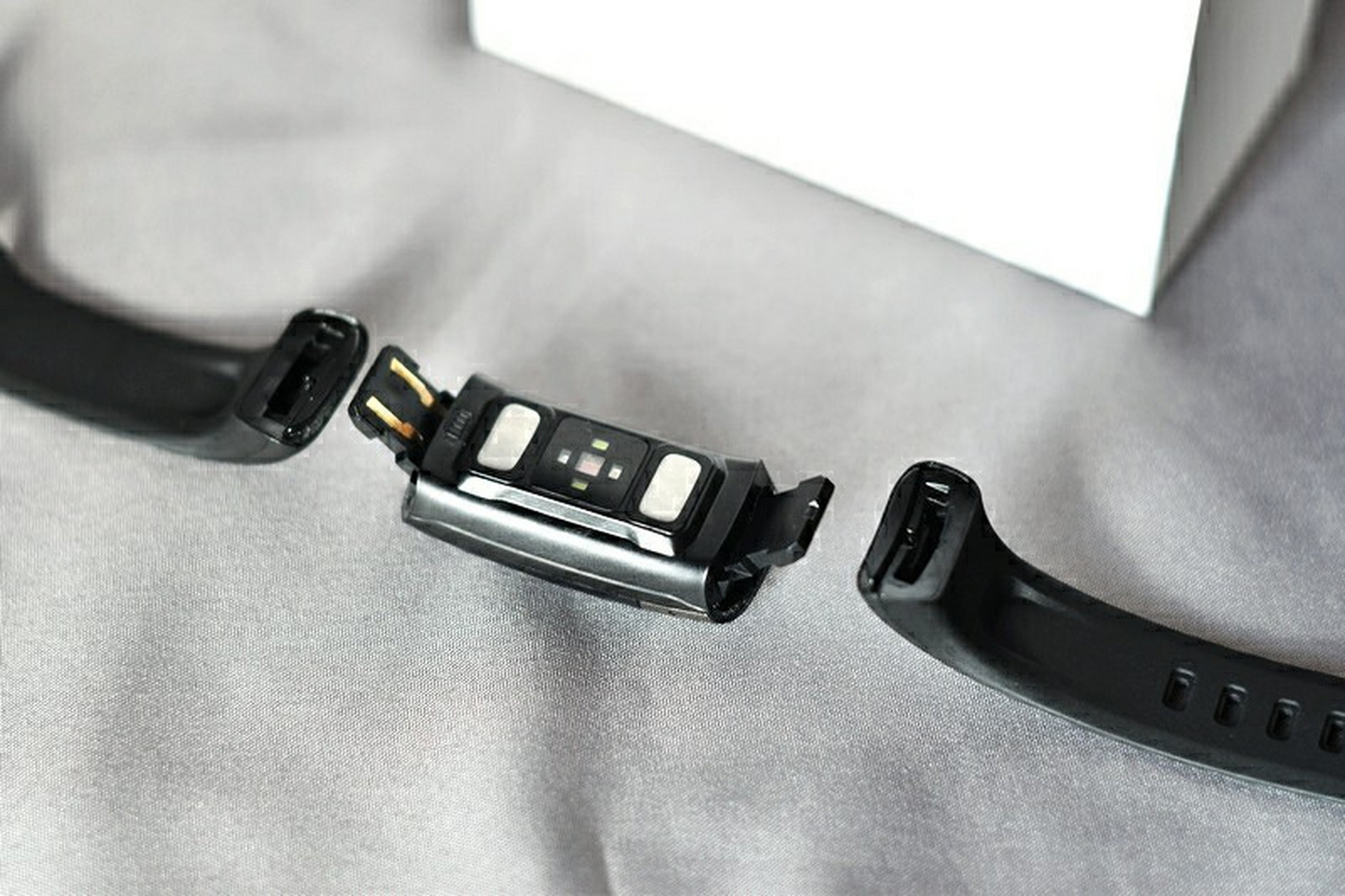 dido y2智能手环,智能医疗级手环 健康生活好助手.