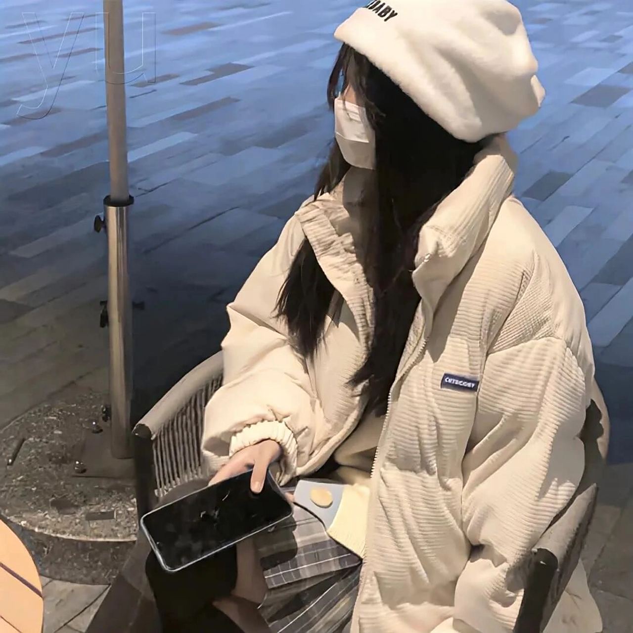 高级感爆棚的女生不露脸头像