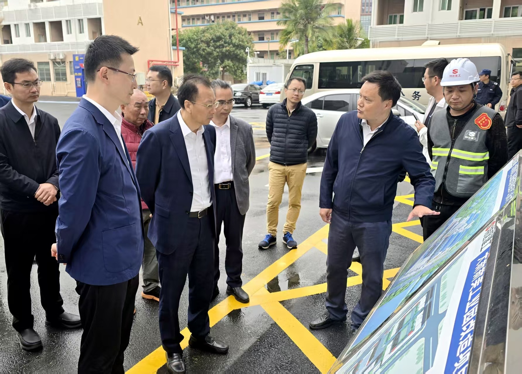 【李凤亮书记赴深圳调研 加快推进深圳研究院建设】