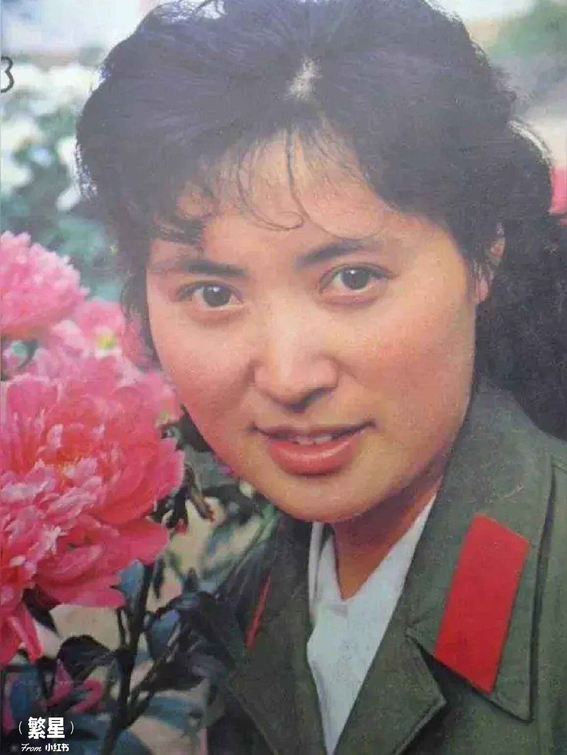 在父亲的影响下,她们一家人在精神层面上都很富足