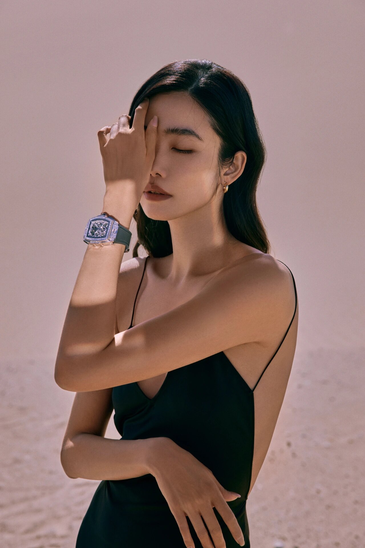刘丹|以光加身
