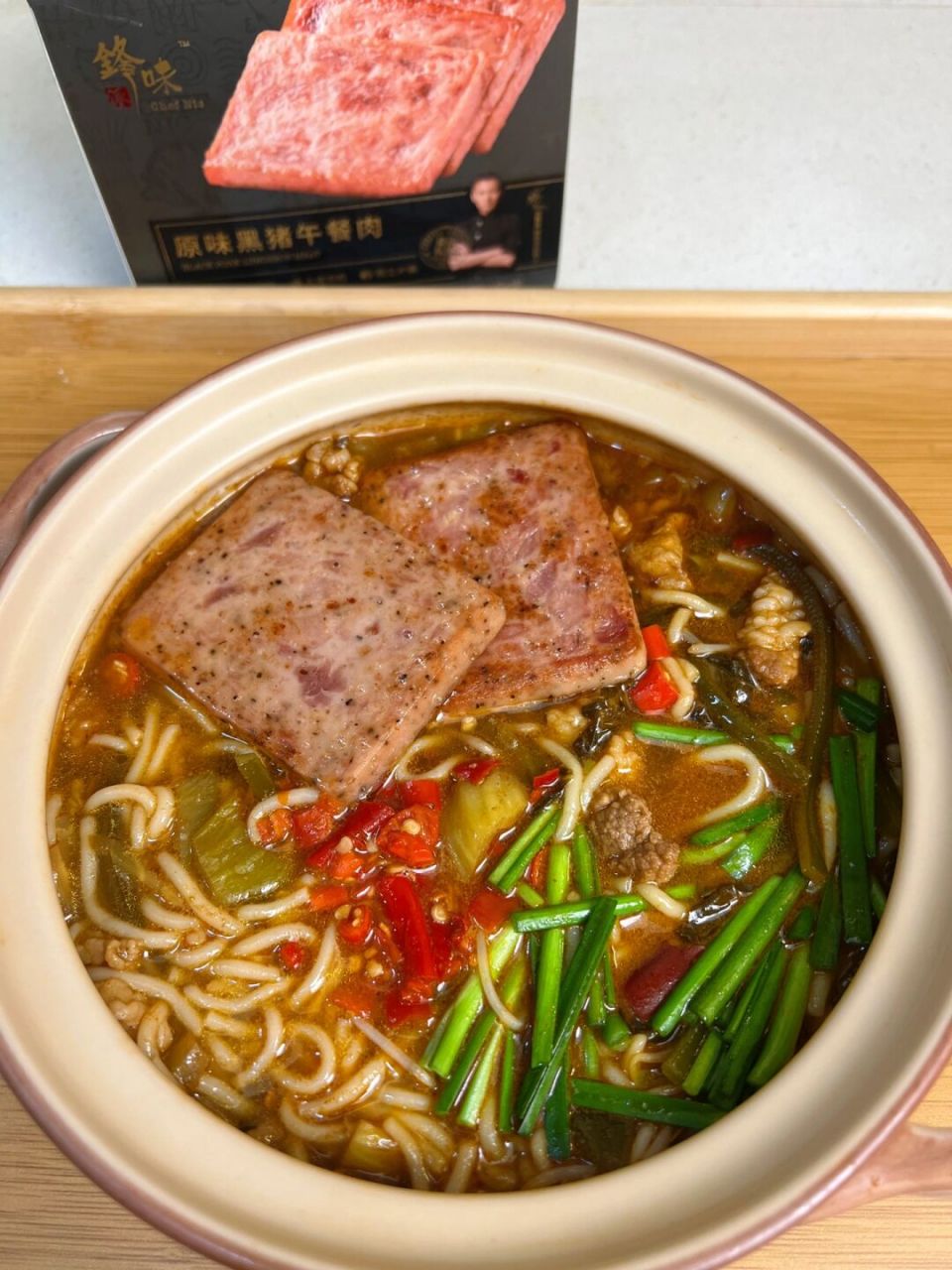 家常版砂锅江西米粉,咕嘟一锅,抱着吃太爽了 不想点外卖又不知道想吃